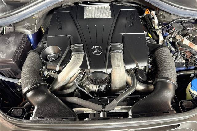 Used 2019 Mercedes-Benz GLS 550 4MATIC image 29