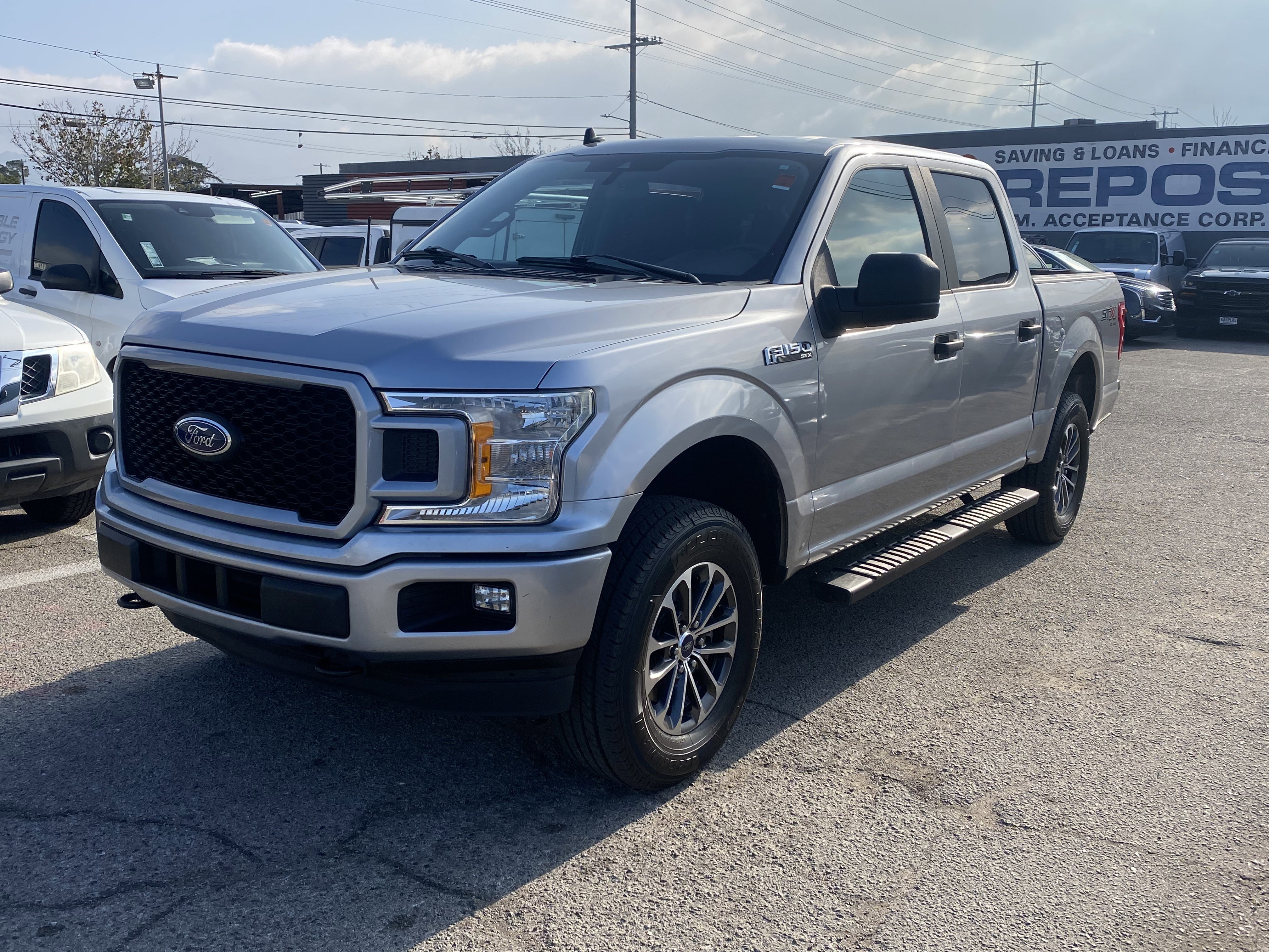 Used 2020 Ford F150 XL w/ Equipment Group 101A Mid AWD/4WD image 2