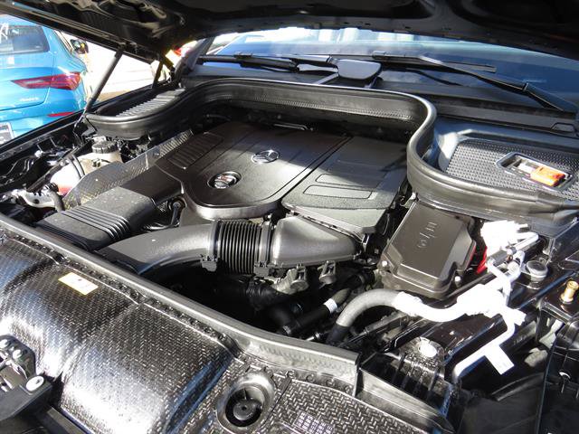 Used 2025 Mercedes-Benz GLE 350 4MATIC image 7