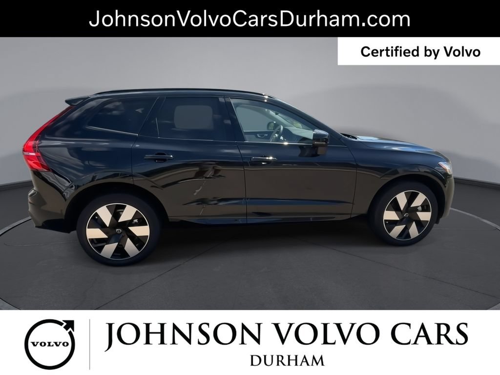 Certified 2025 Volvo XC60 T8 Plus w/ Protection Package Premier AWD/4WD image 10