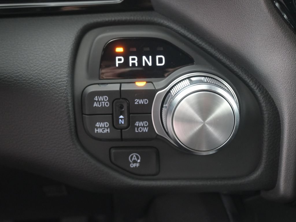 New 2026 RAM 1500 Laramie w/ Night Edition AWD/4WD image 32