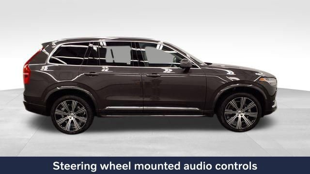 Used 2024 Volvo XC90 B5 Plus w/ Protection Package Premier image 11