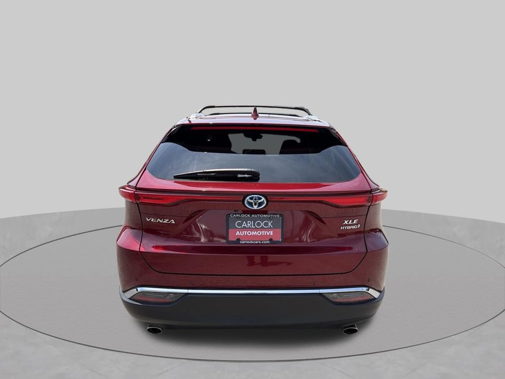 Used 2022 Toyota Venza XLE AWD/4WD image 7