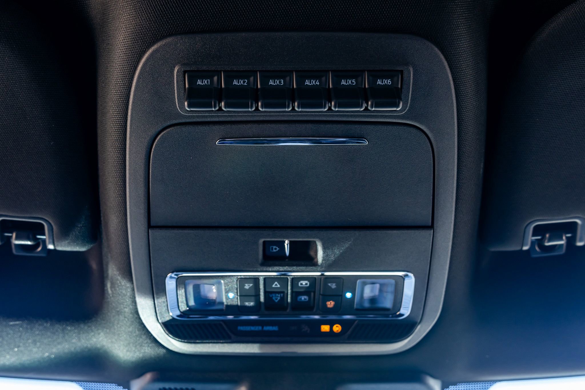 Used 2026 Ford F450 Platinum w/ FX4 Off-Road Package image 30