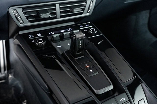 Used 2025 Porsche 911 Carrera GTS image 44