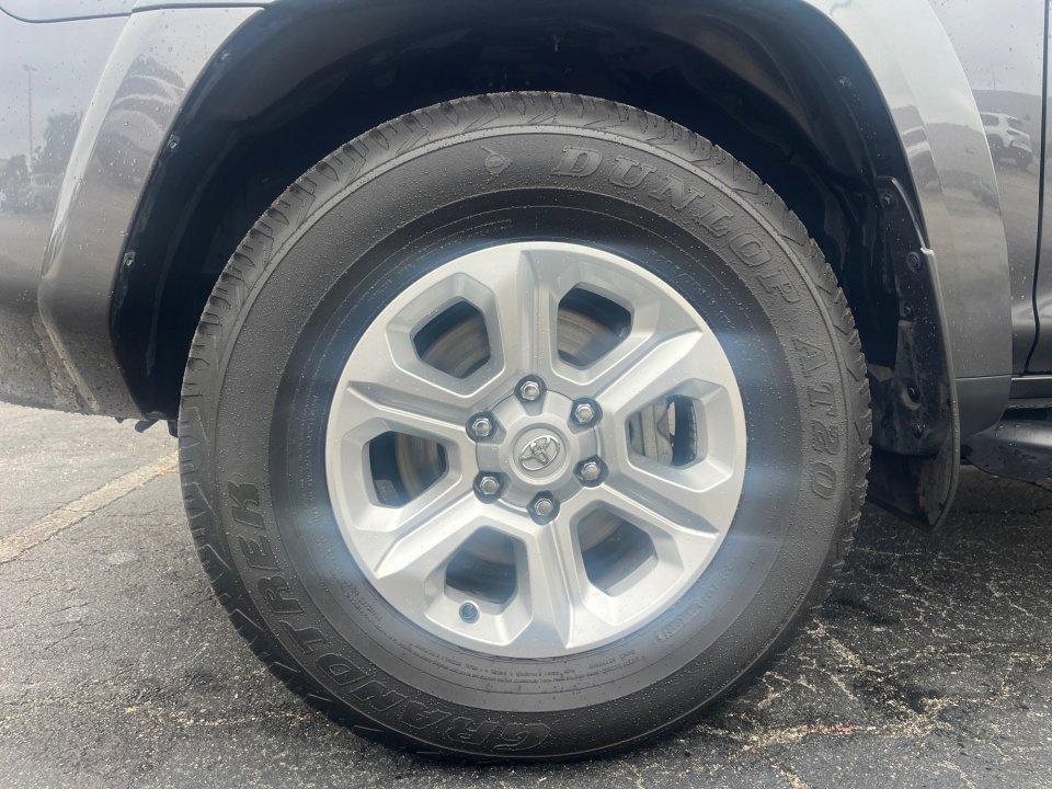 Used 2023 Toyota 4Runner SR5 Premium w/ Moonroof Package image 27