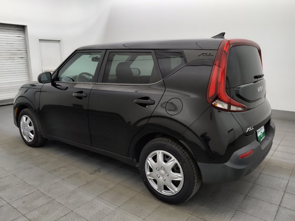 Used 2022 Kia Soul LX FWD image 3