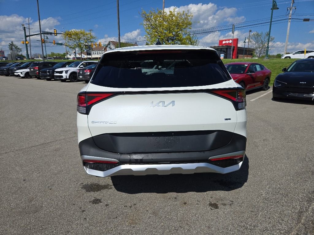 Certified 2023 Kia Sportage LX AWD/4WD image 4