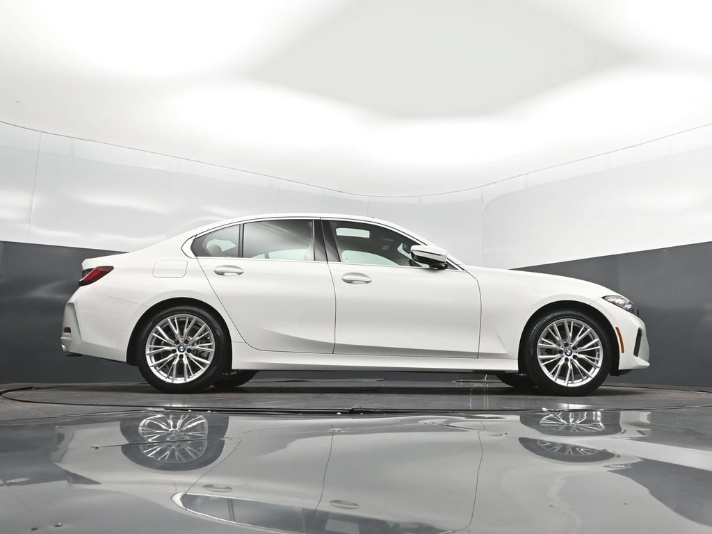 Certified 2023 BMW 330i Sedan w/ Driving Assistance Package RWD image 43