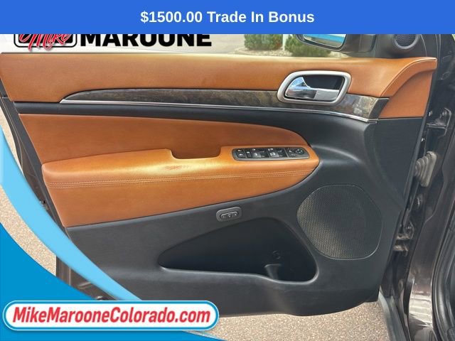 Used 2013 Jeep Grand Cherokee Overland Summit RWD image 13