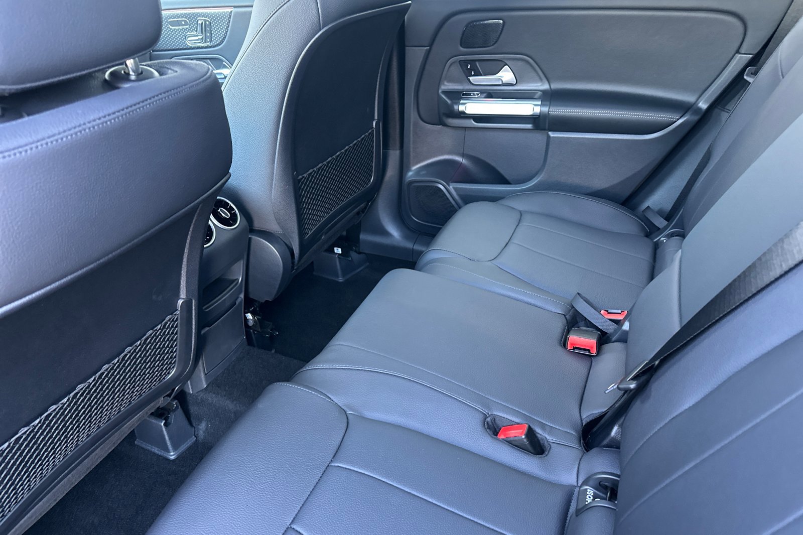 New 2026 Mercedes-Benz GLB 250 250 image 12