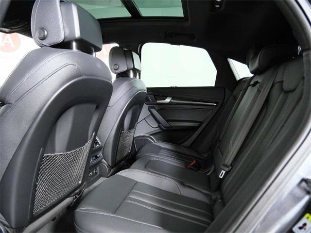 Used 2022 Audi SQ5 Prestige w/ Prestige Package image 14
