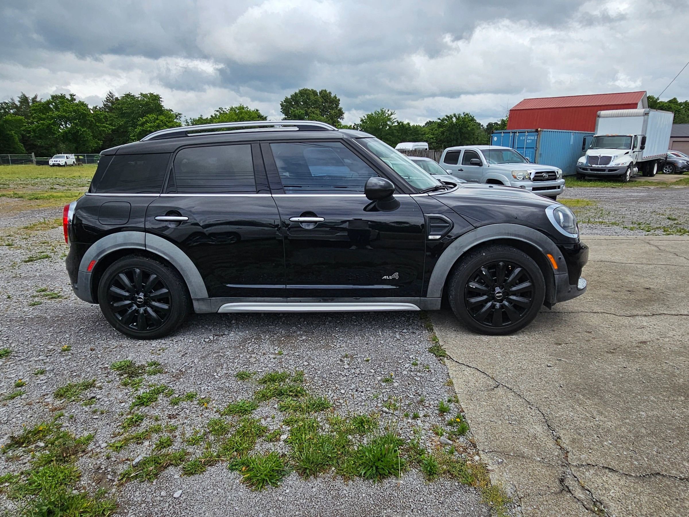Used 2017 MINI Cooper Countryman ALL4 AWD/4WD image 18