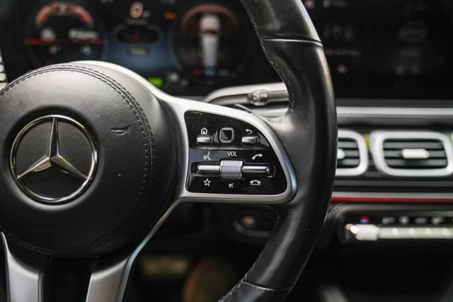 Used 2023 Mercedes-Benz Maybach GLS 600 4MATIC image 35
