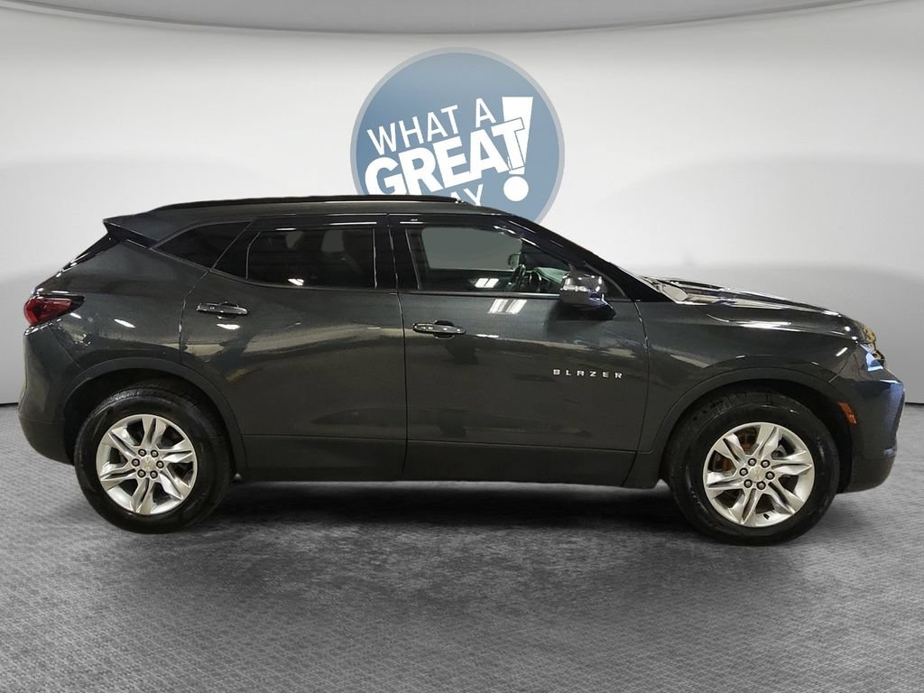 Used 2019 Chevrolet Blazer LT AWD/4WD image 2