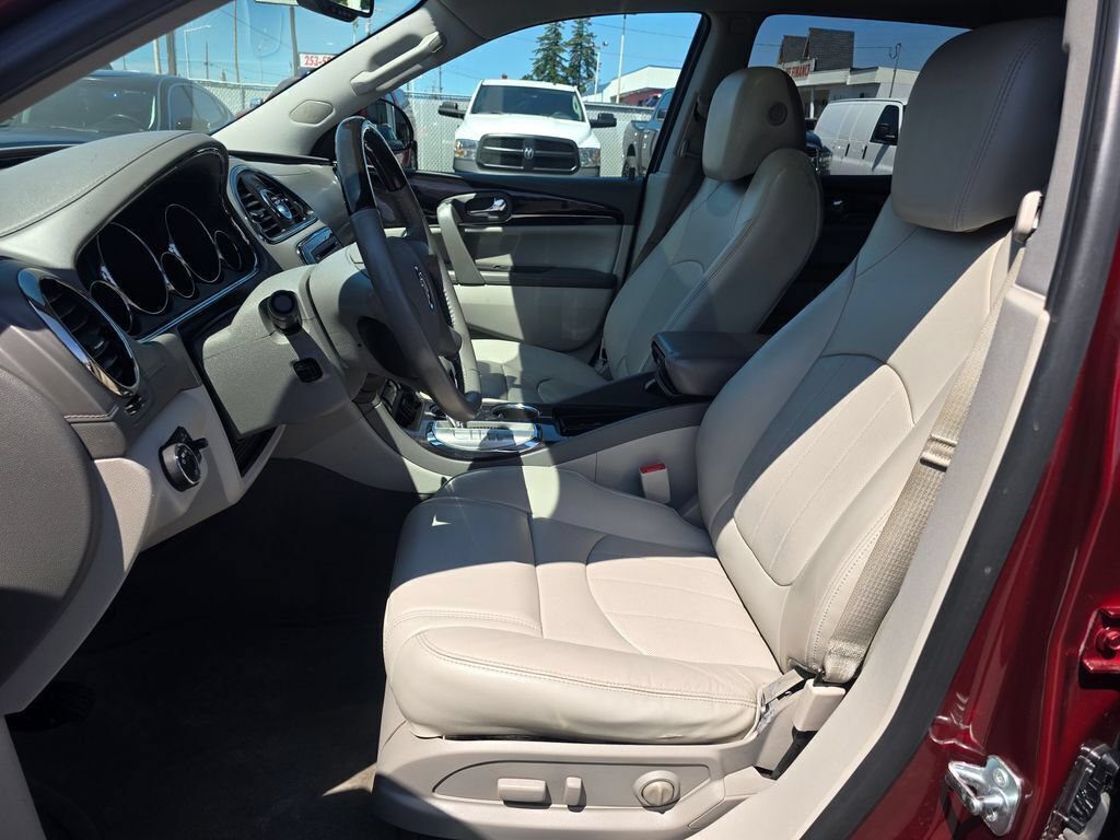Used 2017 Buick Enclave Premium w/ Experience Buick Package FWD image 23