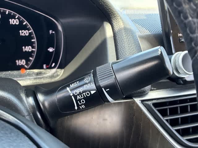 Used 2018 Honda Accord Touring image 28