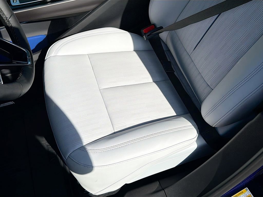 New 2026 Cadillac Lyriq Signature Sport image 20