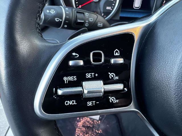 Used 2022 Mercedes-Benz GLC 300 4MATIC image 20