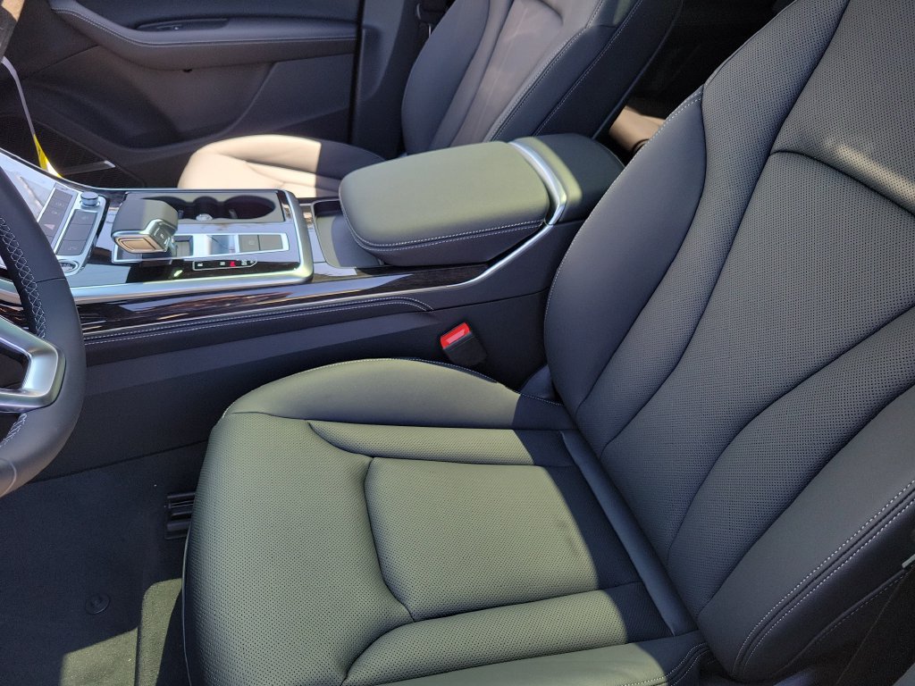 New 2026 Audi Q7 2.0T Premium Plus AWD/4WD image 17