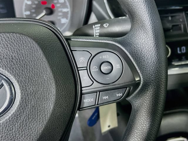 Used 2023 Toyota Corolla LE FWD image 18