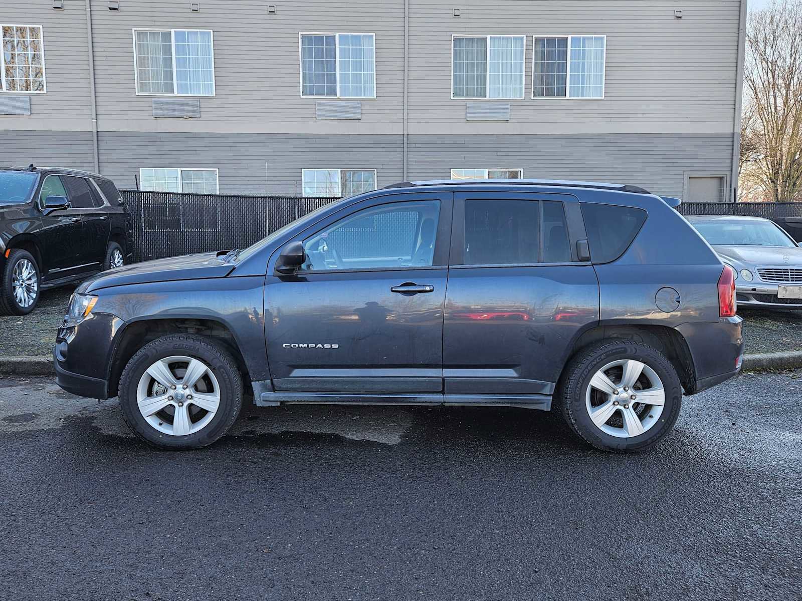 Used 2015 Jeep Compass Sport w/ Power Value Group image 6