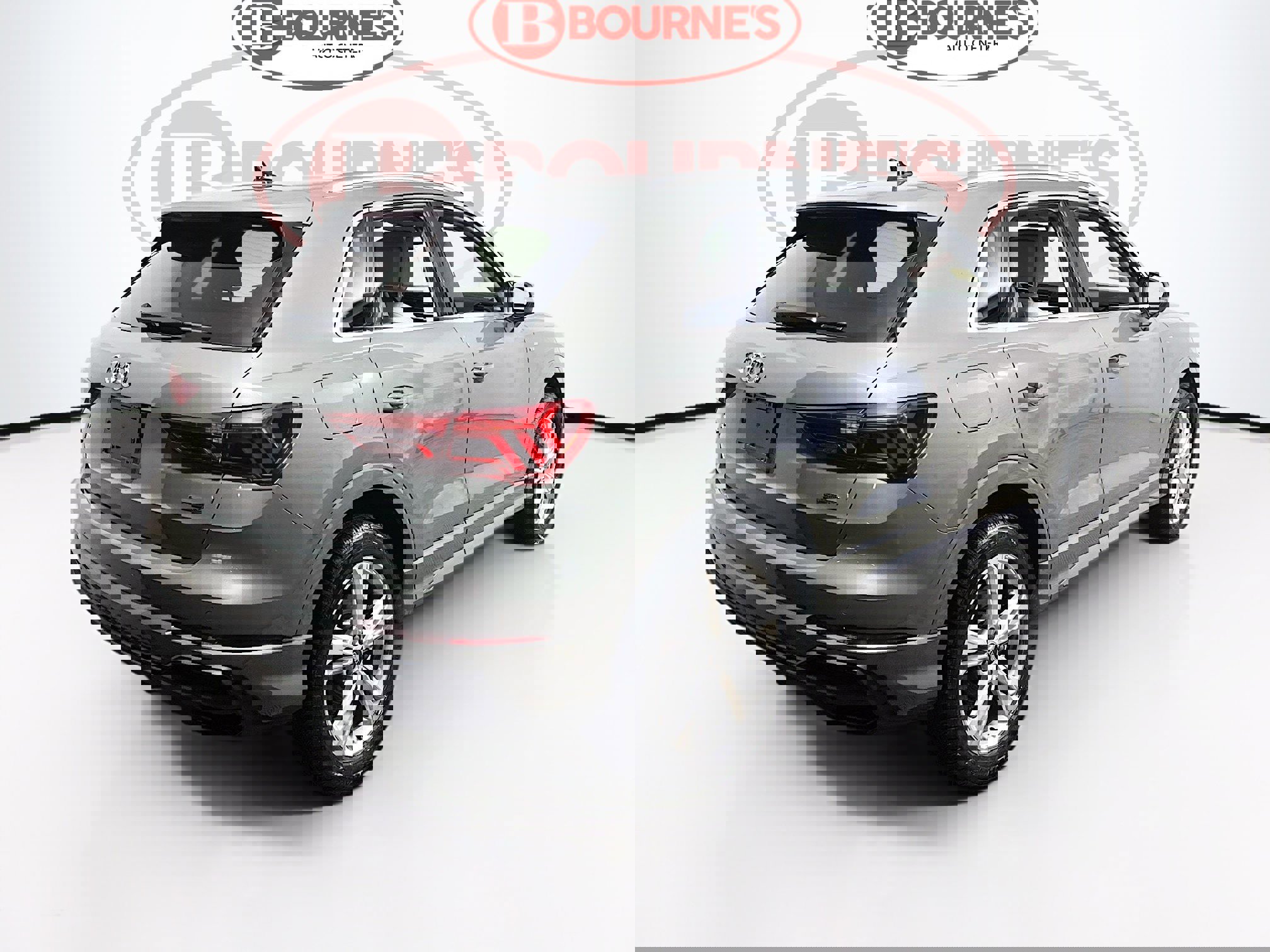 Used 2023 Audi Q3 2.0T Premium Plus w/ Premium Plus Package image 12