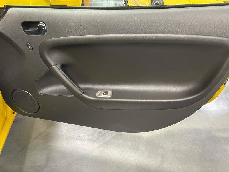 Used 2009 Pontiac Solstice GXP w/ Premium Package image 35