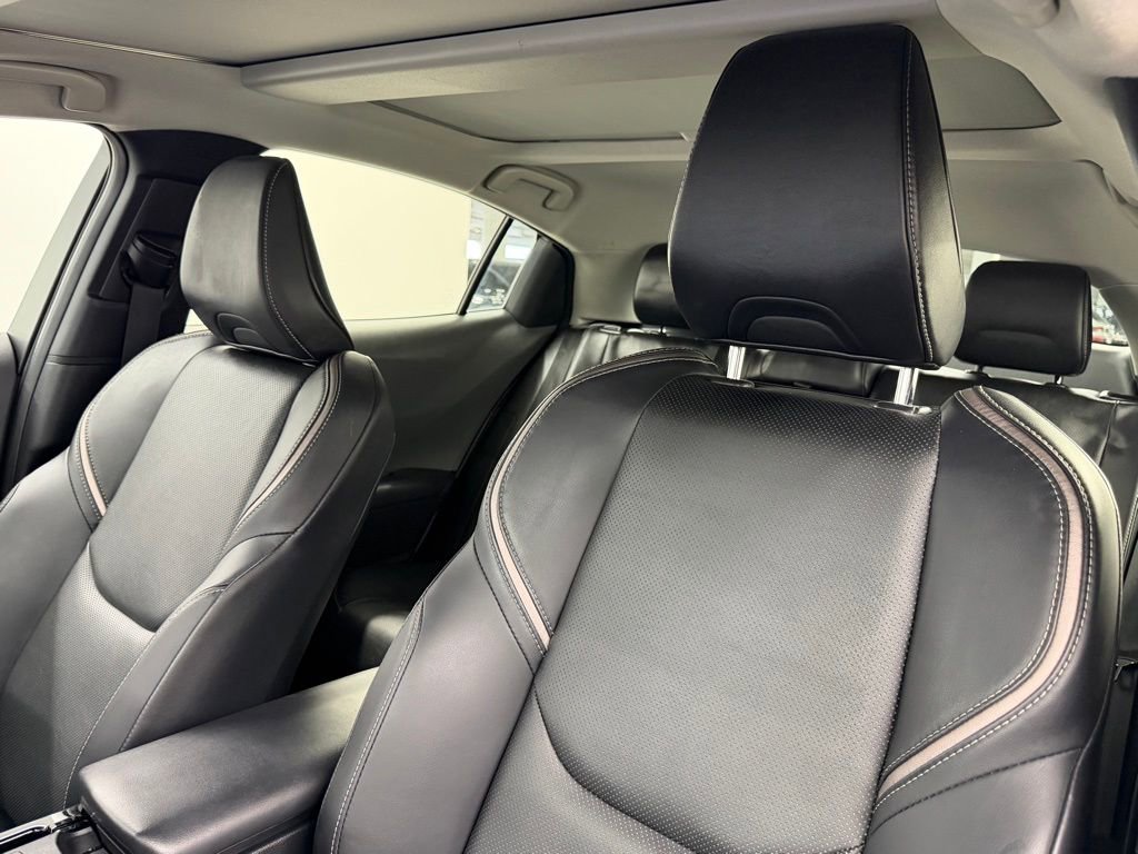 Used 2023 Toyota Prius Limited w/ Limited Premium Package image 23