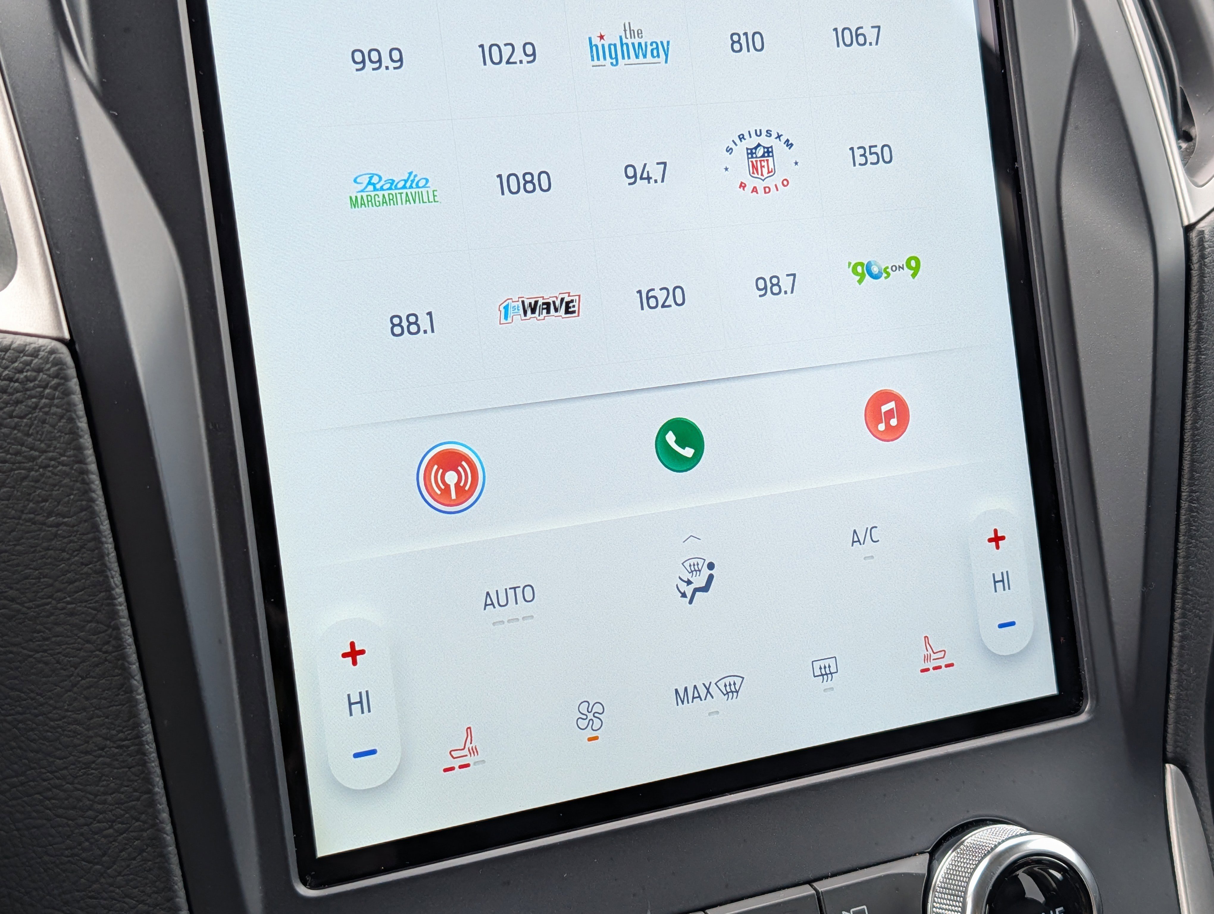 Certified 2022 Ford Edge SEL image 19