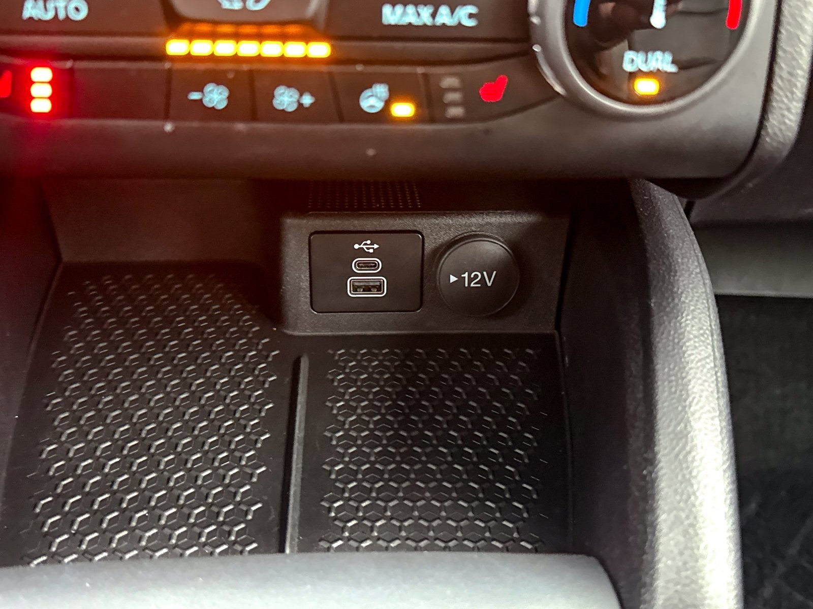 Used 2024 Ford Bronco Sport Outer Banks image 38