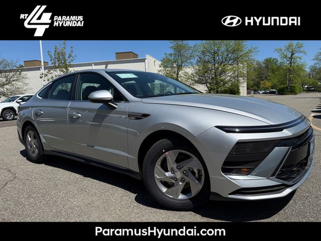 New 2025 Hyundai Sonata SE