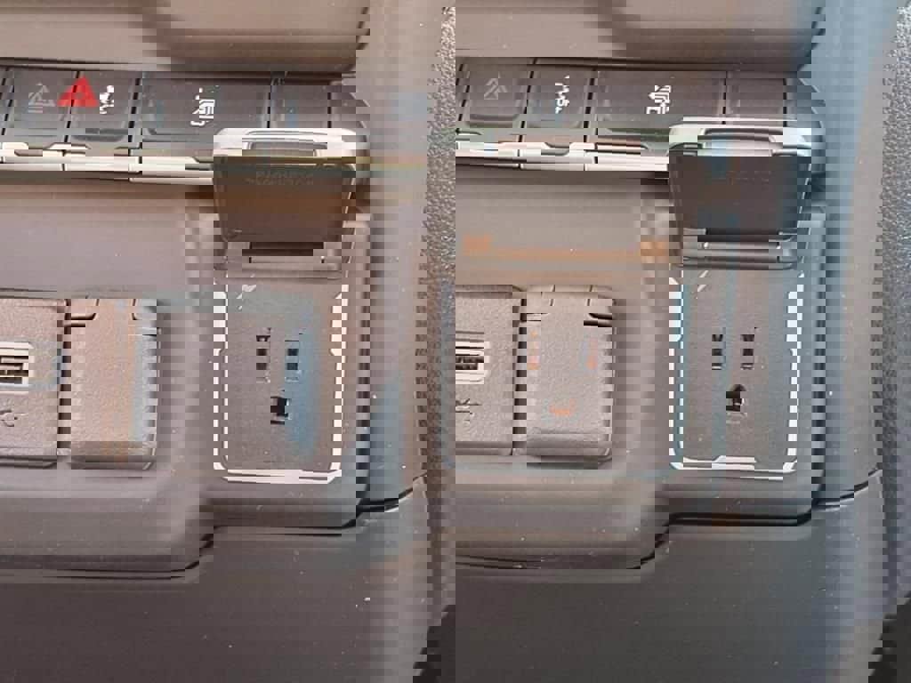 New 2025 Chevrolet Silverado 2500 Custom w/ Custom Value Package image 19