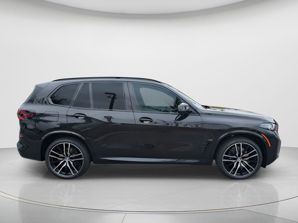 New 2026 BMW X5 sDrive40i w/ M Sport Package image 4