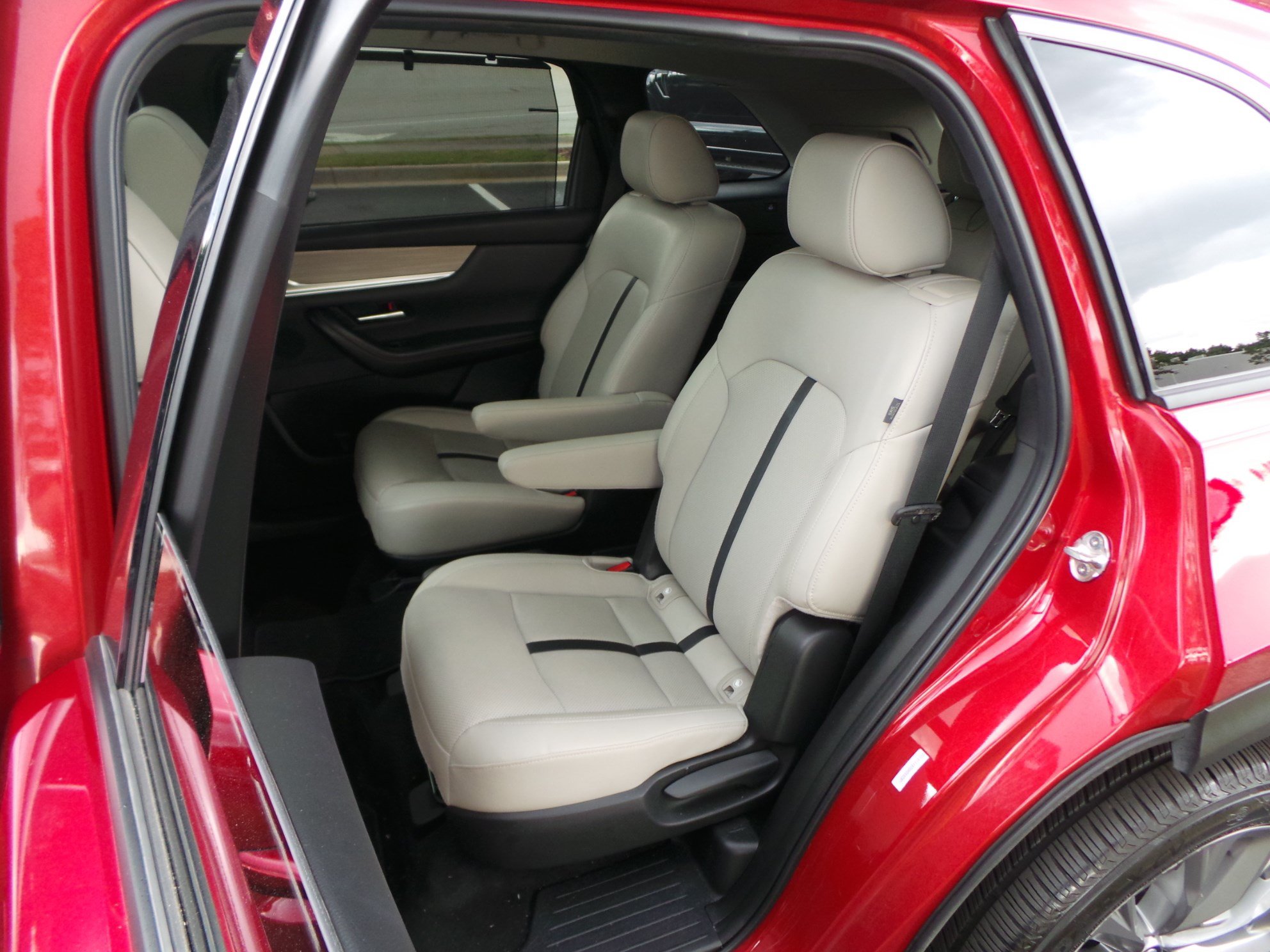 Certified 2024 MAZDA CX-90 3.3 Turbo w/ Premium Package AWD/4WD image 10