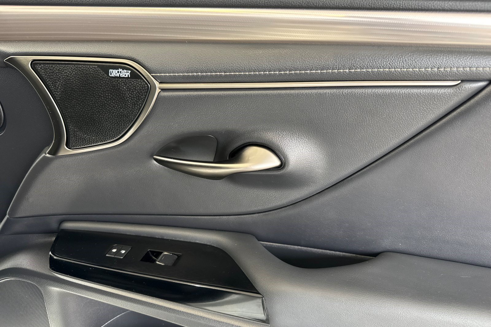 Certified 2022 Lexus ES 350 F Sport FWD image 21