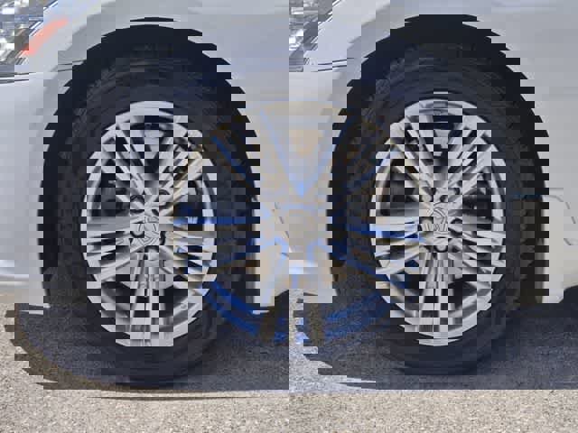 Used 2013 INFINITI G37 Journey w/ Premium Pkg image 8