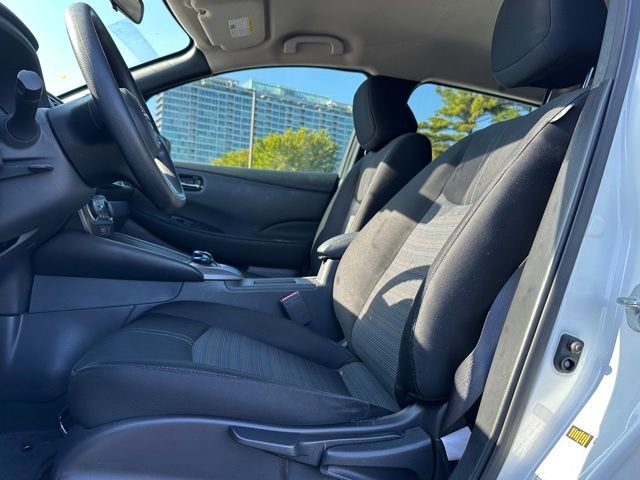 Used 2024 Nissan Leaf S image 13