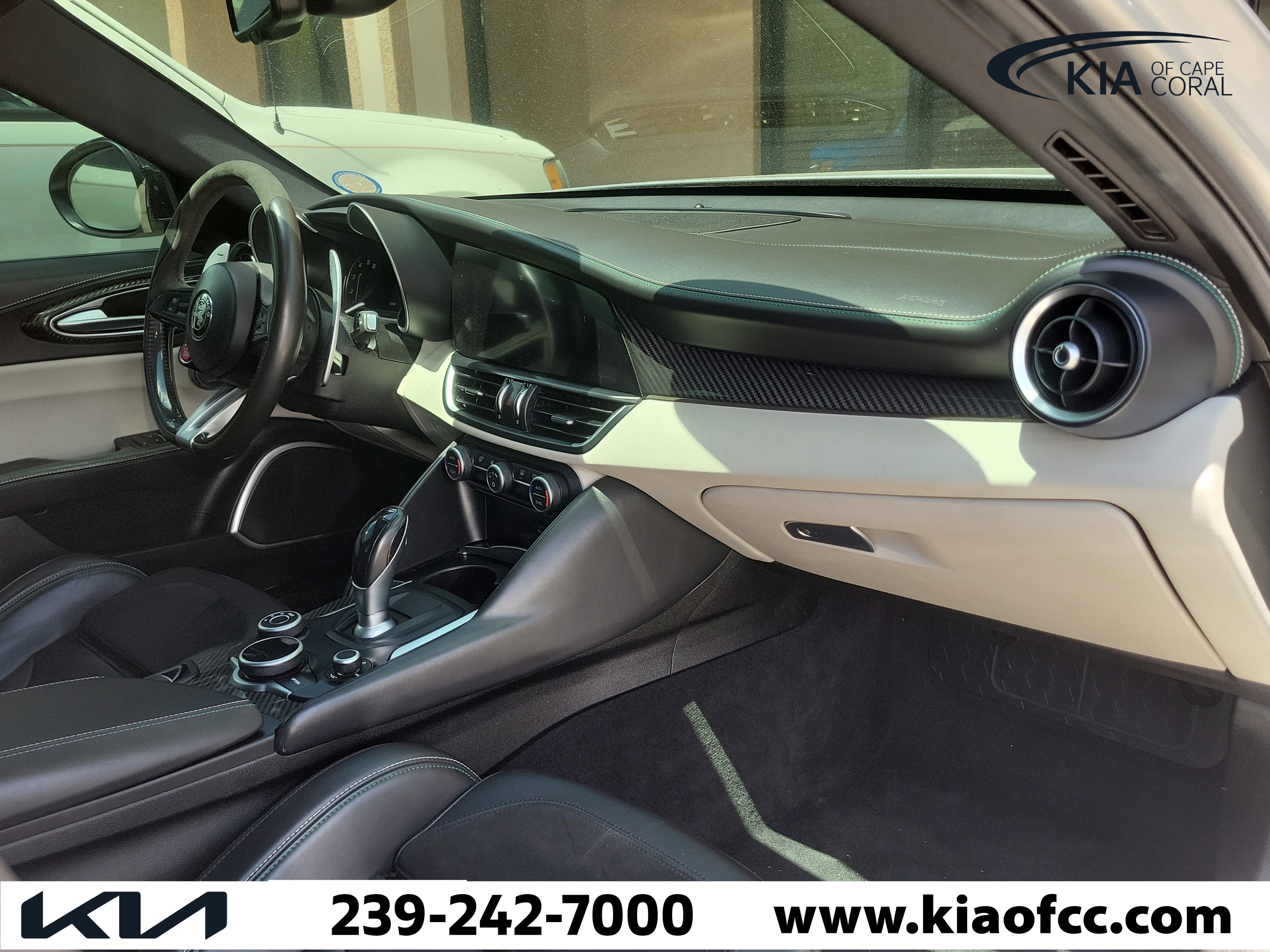 Used 2017 Alfa Romeo Giulia Quadrifoglio image 20