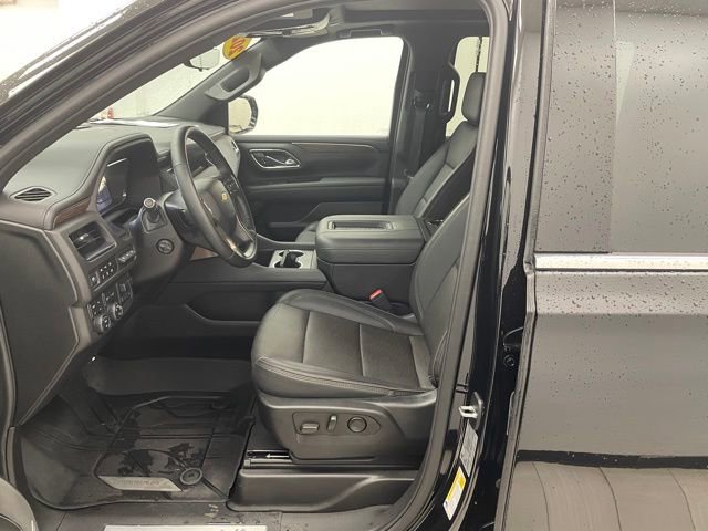Certified 2024 Chevrolet Suburban High Country image 8
