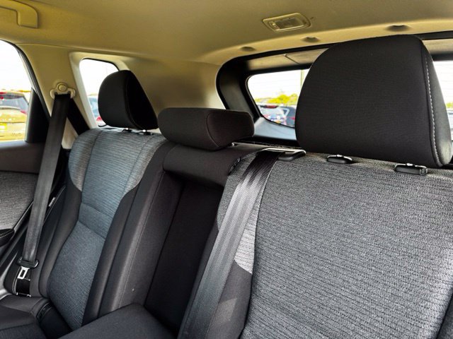 Used 2021 Nissan Rogue SV FWD image 22