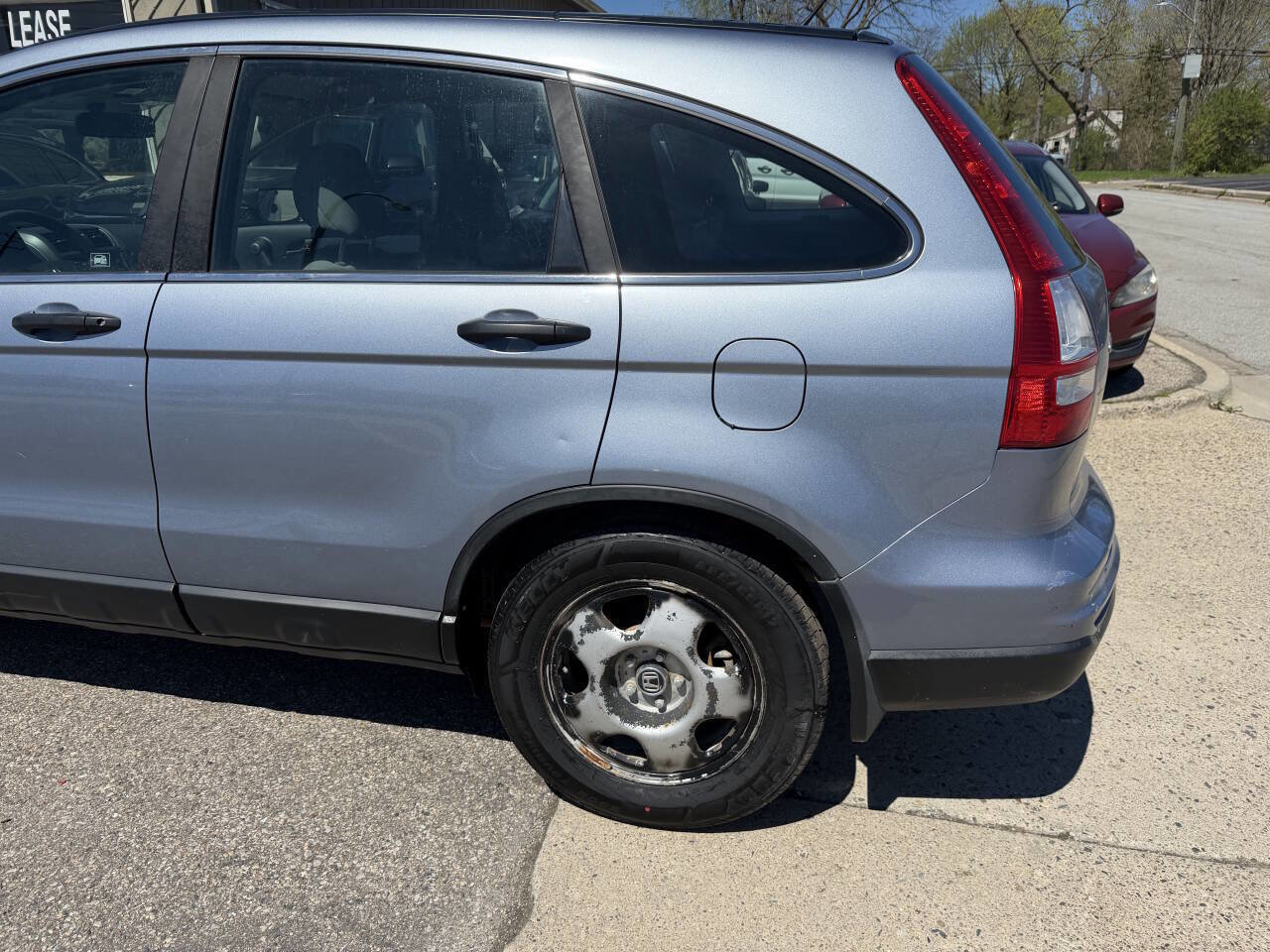 Used 2010 Honda CR-V LX image 11