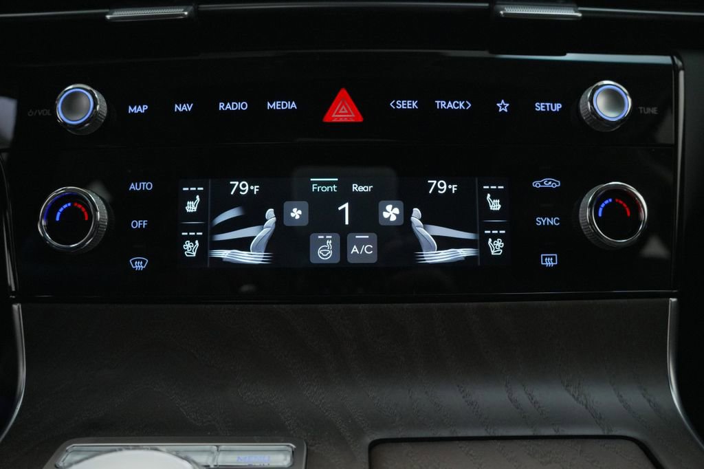 New 2025 Genesis G80 2.5T Advanced image 40