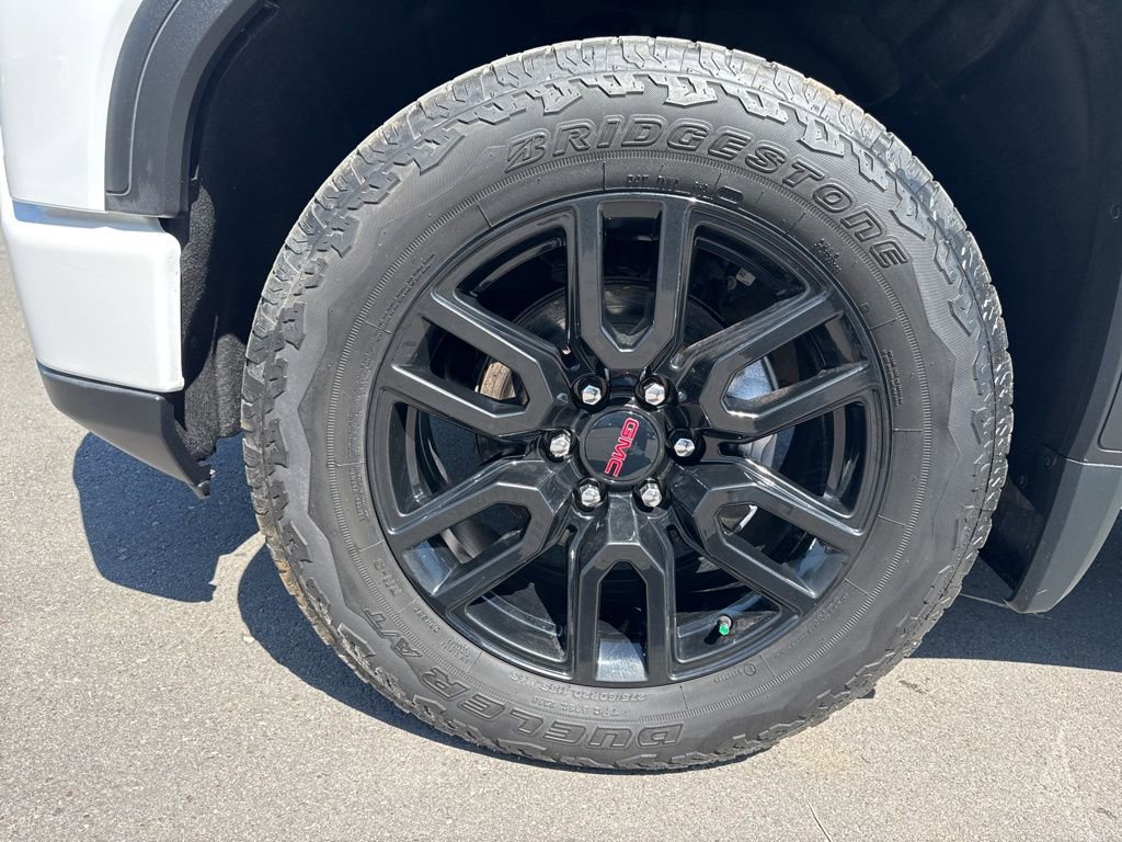 Used 2022 GMC Sierra 1500 Elevation w/ X31 Off-Road Package AWD/4WD image 28