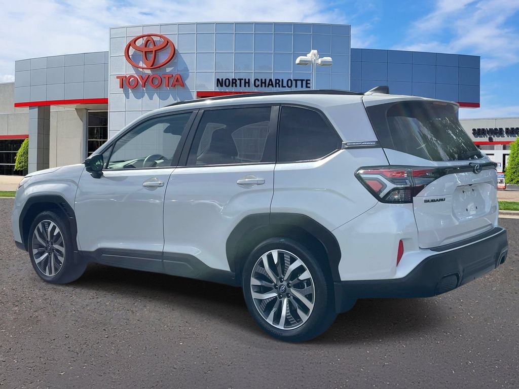 Used 2025 Subaru Forester Touring w/ Popular Package - Touring AWD/4WD image 6