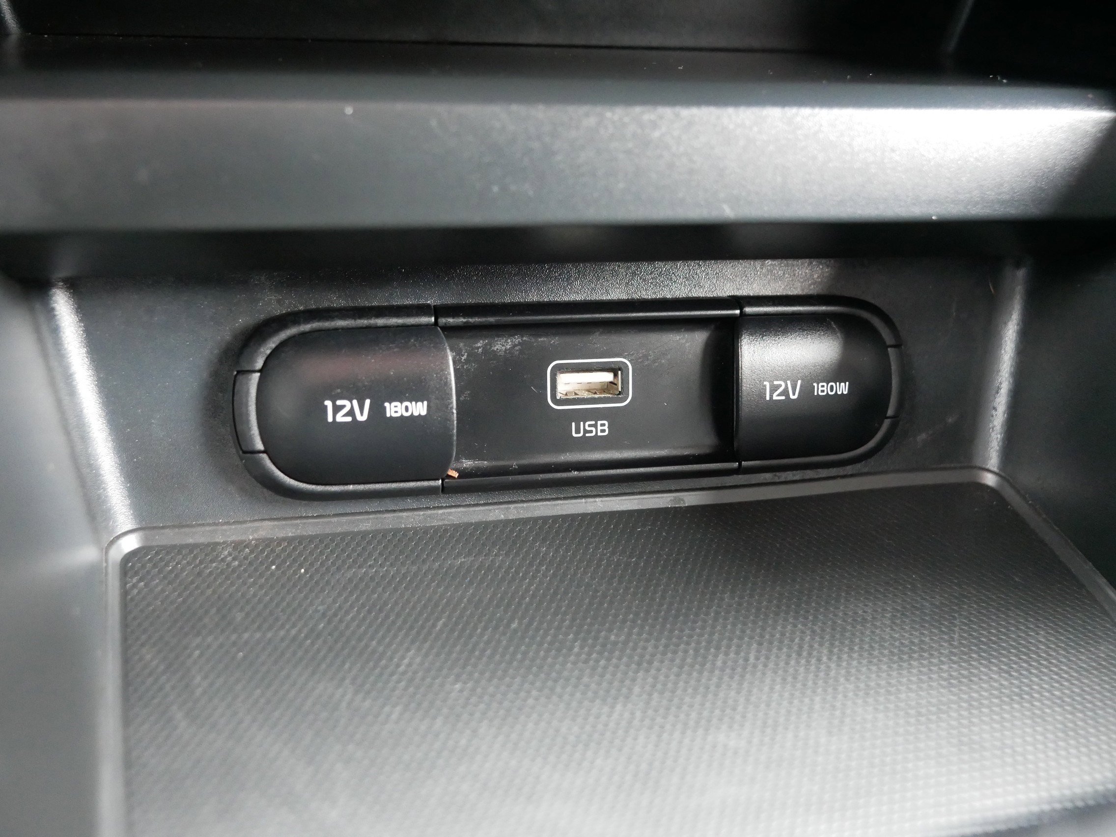 Certified 2024 Kia Soul LX w/ Option Group 015 image 32