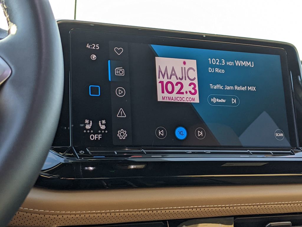 Certified 2024 Volkswagen Atlas Cross Sport SE image 15