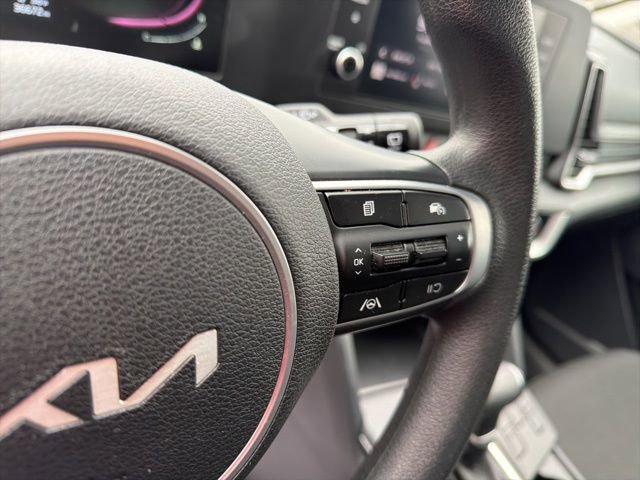 Used 2024 Kia Sportage LX image 13