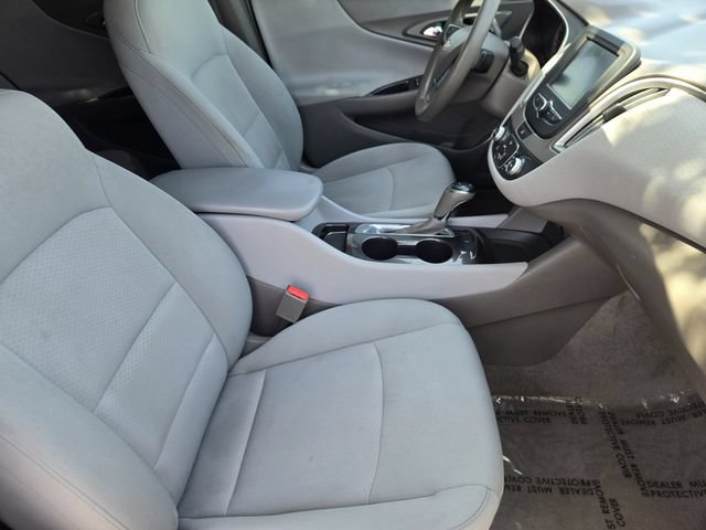 Used 2017 Chevrolet Malibu LS w/ LPO, Convenience Package 1 FWD image 8