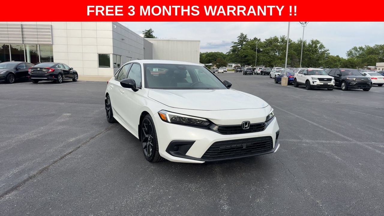 Used 2023 Honda Civic Sport image 2